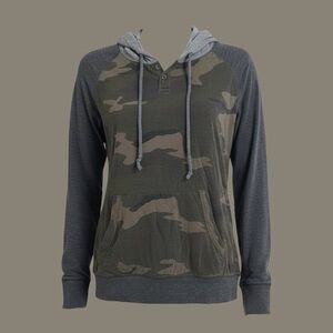 American Eagle Camo Hoodie